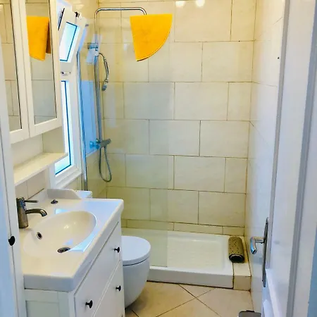 28 Parque Don Jose Apartment *